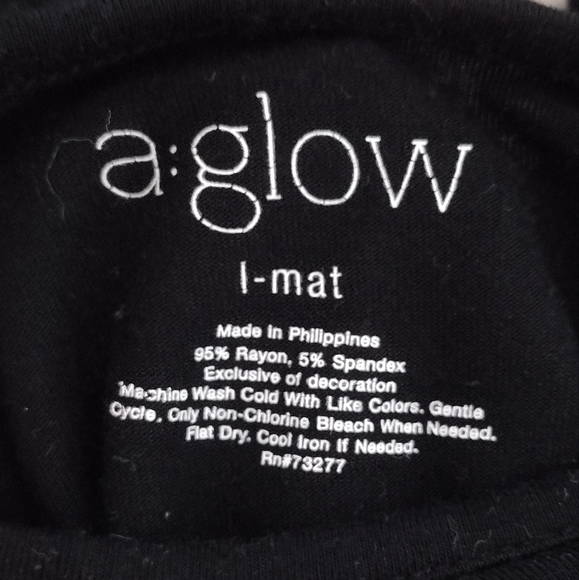 Nursing/breastfeeding top - Picture 3 of 4